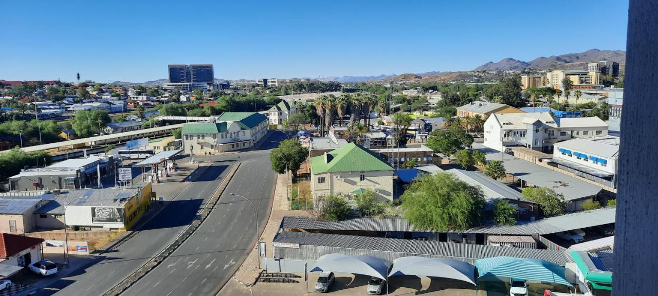 Kingelph Home-Stay Windhoek Luaran gambar